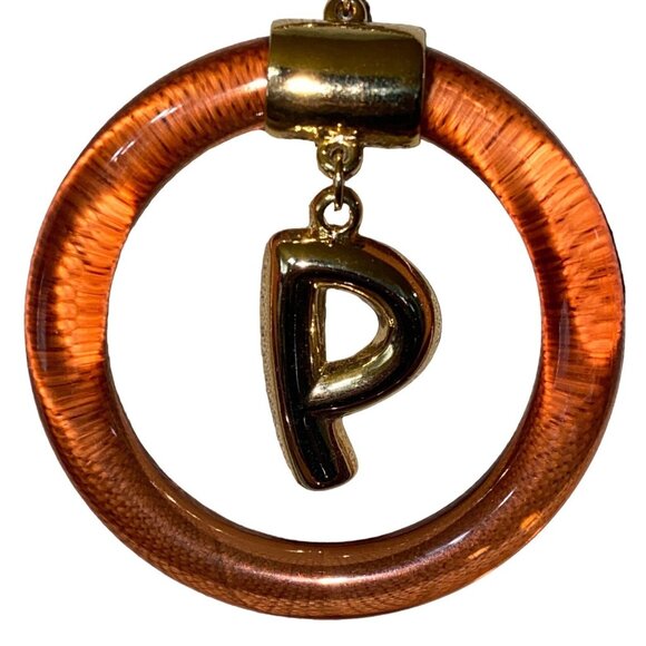 Necklace Circle P Pendant Women Plastic Metal Gold Chain Brown Vintage - Picture 1 of 4